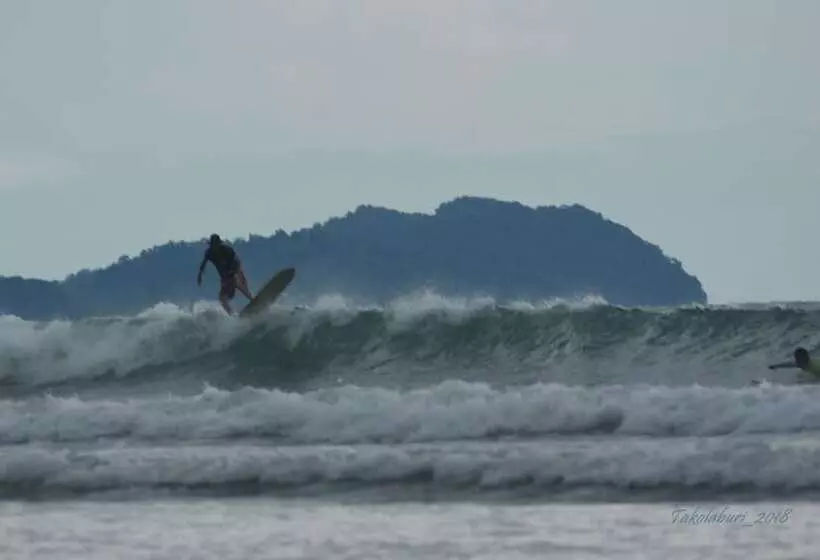 Takolaburi Cultural Resort
