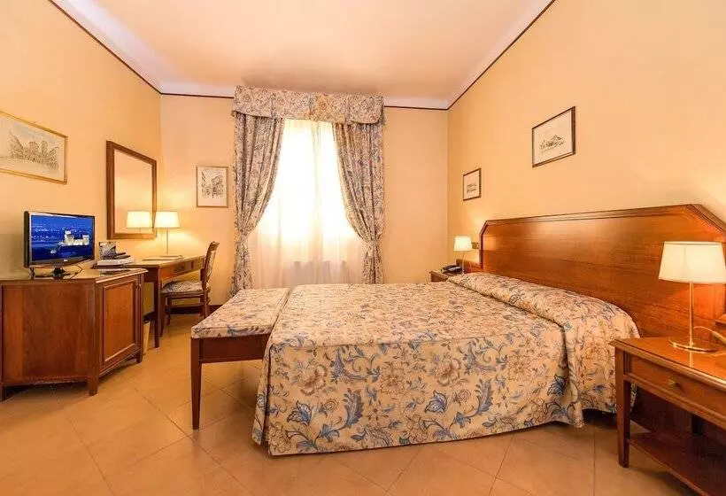 هتل Albergo Reggio
