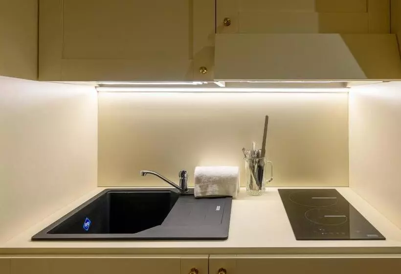 هتل Albergo Reggio