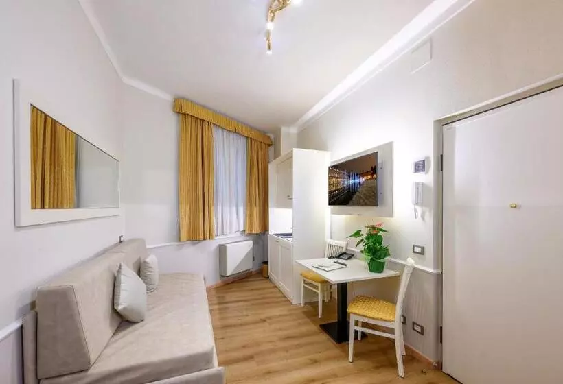 هتل Albergo Reggio