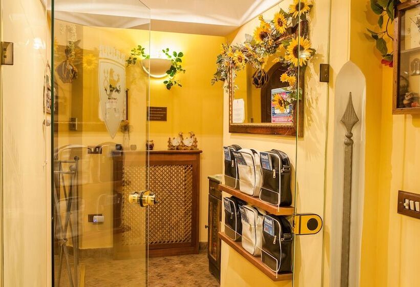 هتل B&b L Alloggio Dei Vassalli