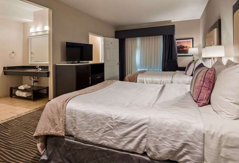 Best Western Plus Hotel At The Convention Center