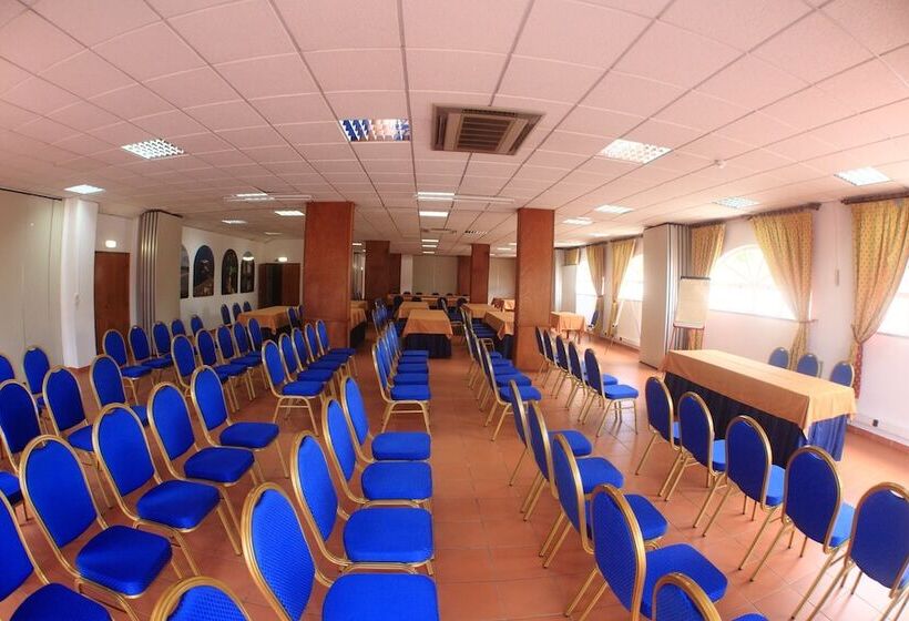 בית מלון כפרי Caldas Internacional