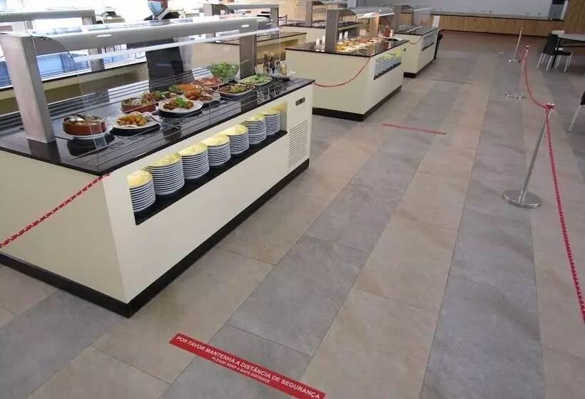 Отель Caldas Internacional