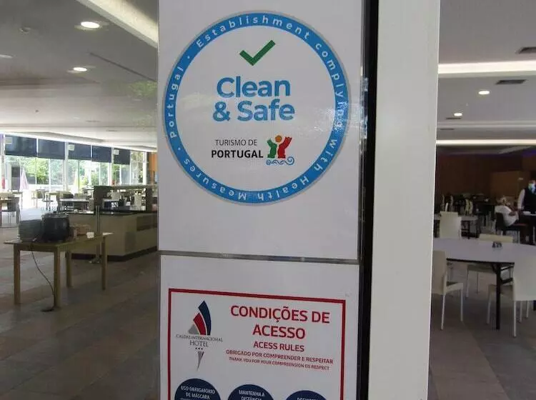 Отель Caldas Internacional