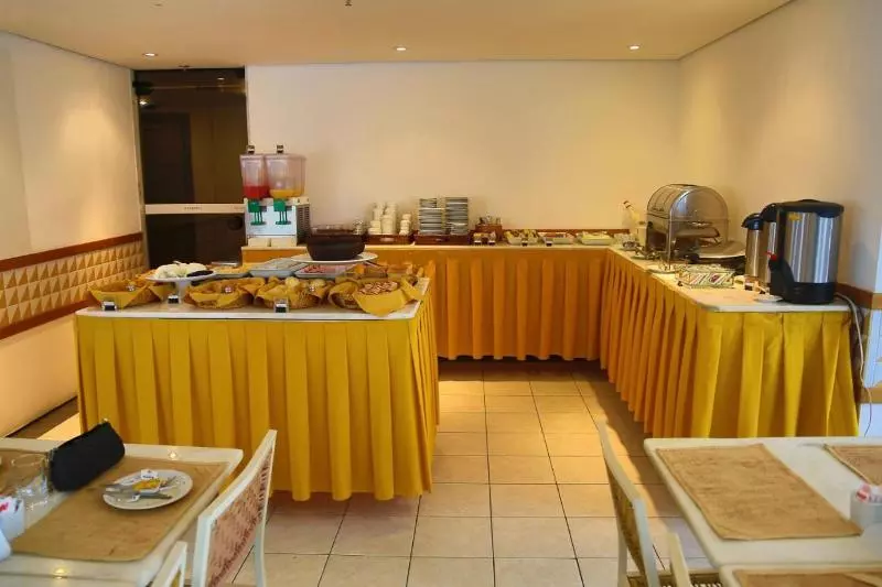 酒店 Ibis Budget Salvador