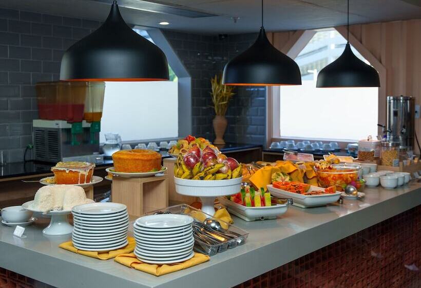 هتل Ibis Budget Salvador