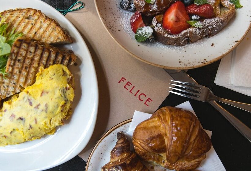 Gild Hall, A Thompson Hotel, By Hyatt