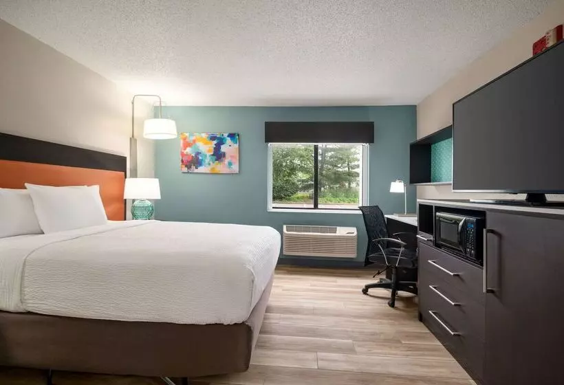 ホテル La Quinta Inn By Wyndham Columbus Dublin