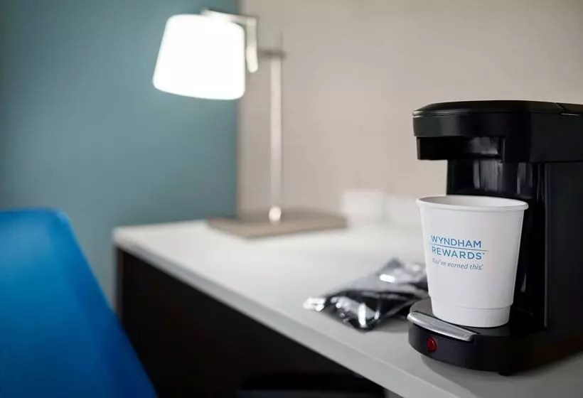 ホテル La Quinta Inn By Wyndham Columbus Dublin