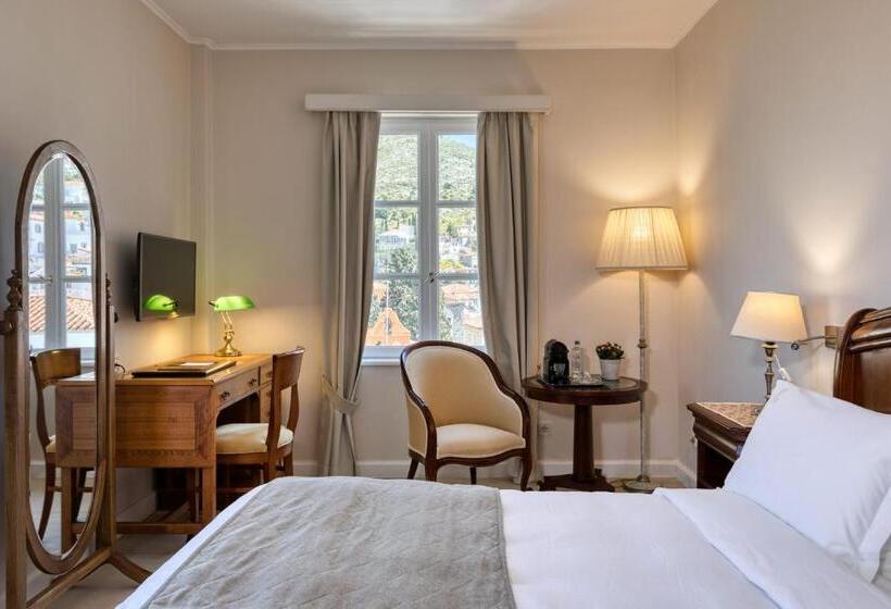 Отель Leto Hydra