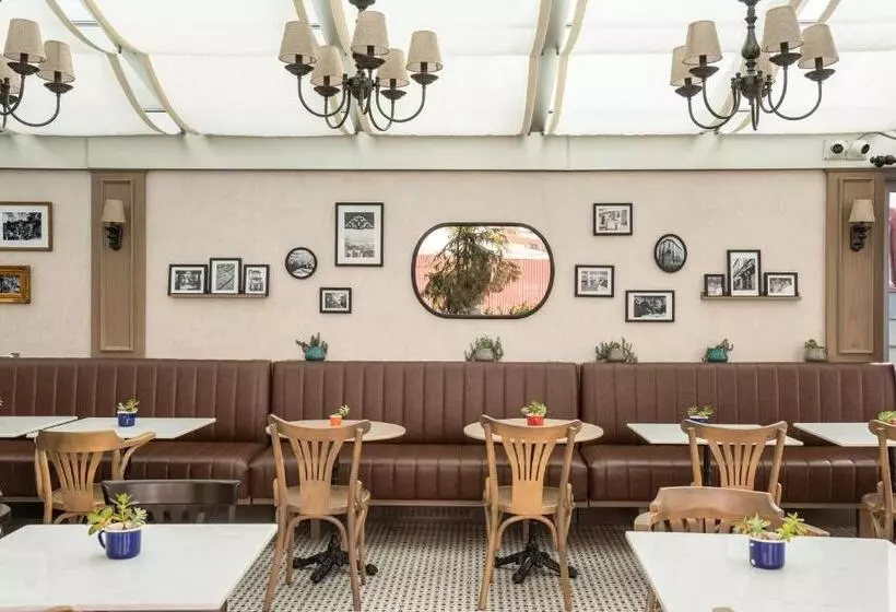 Hotel Niles Istanbul