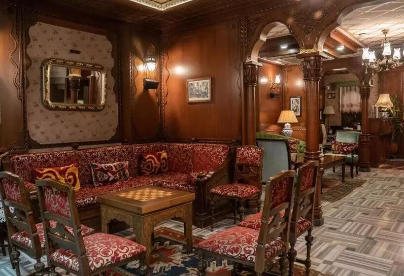 Hotel Niles Istanbul