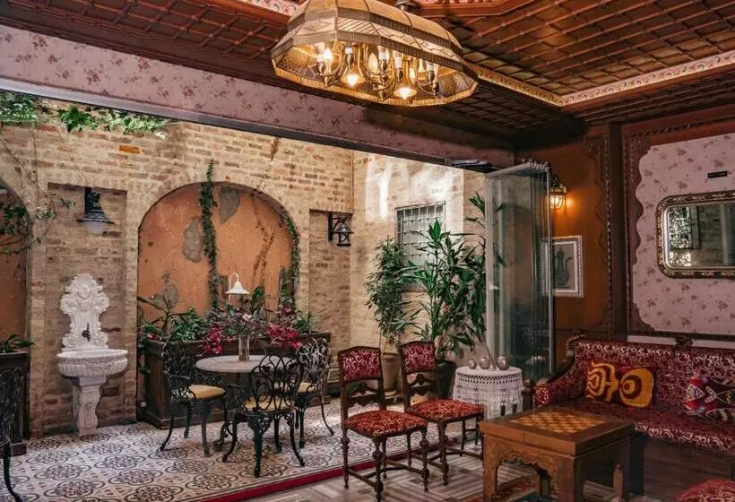 Hotel Niles Istanbul