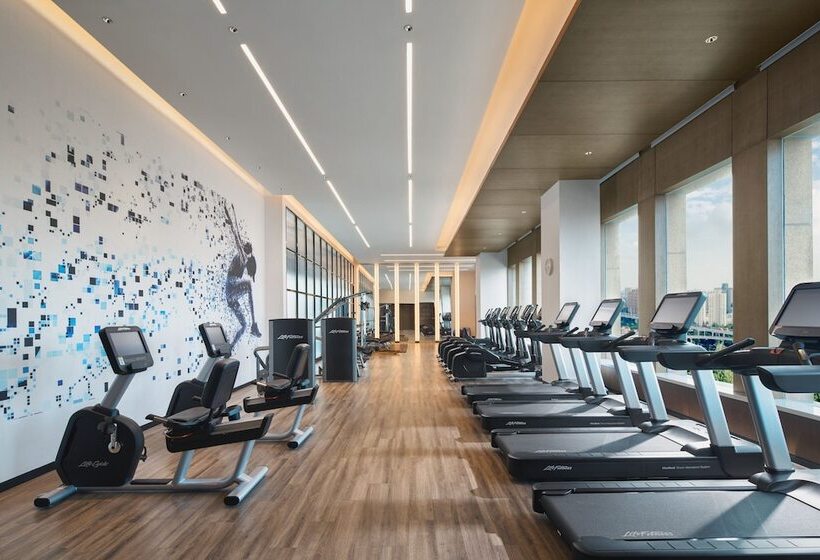 Otel Sheraton Shanghai Pudong Riverside