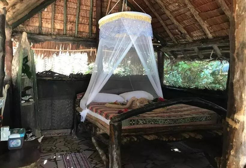 هتل Tranquility Island Eco Dive Resort