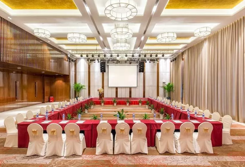 Hotel Wan Yue Grand Skylight