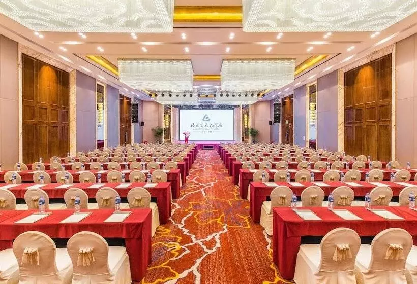 Hotel Wan Yue Grand Skylight