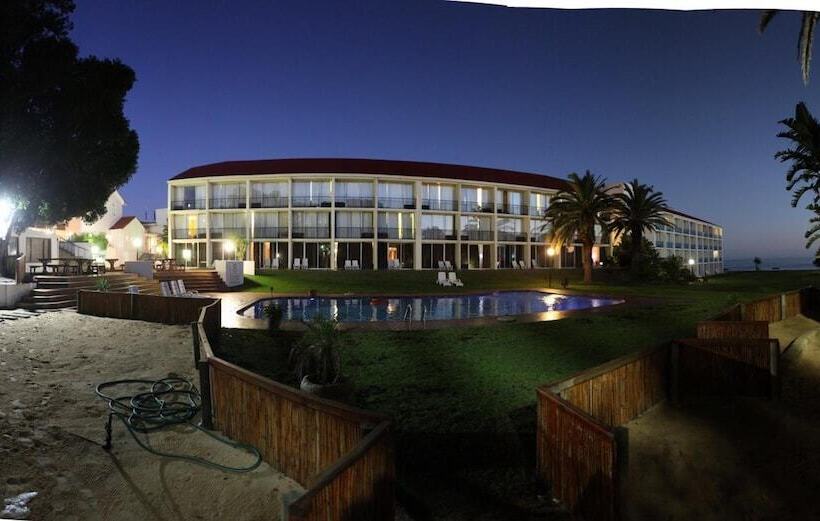 בית מלון כפרי Wilderness Beach