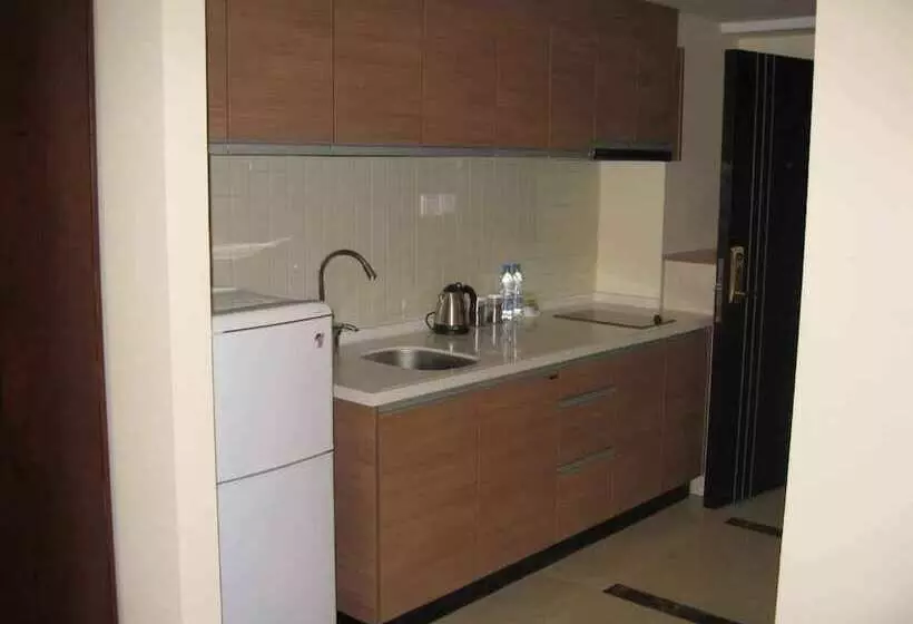 Kingtown Hotel Hongqiao