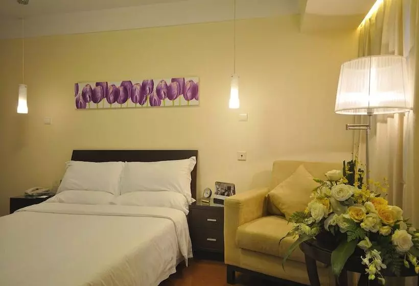 Kingtown Hotel Hongqiao