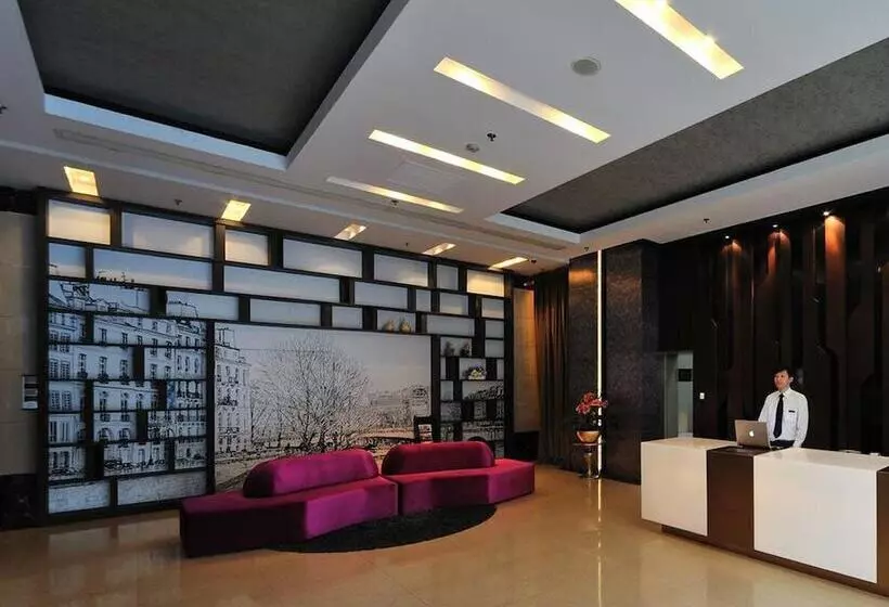 Kingtown Hotel Hongqiao