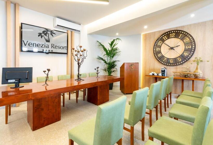 Venezia Resort