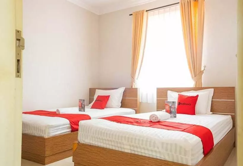 Majatalo Reddoorz Near Siloam Karawaci 3