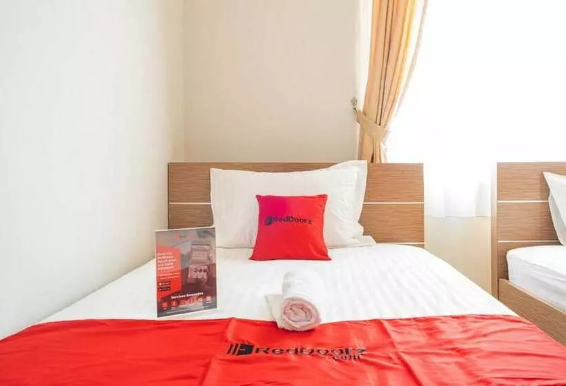 Majatalo Reddoorz Near Siloam Karawaci 3