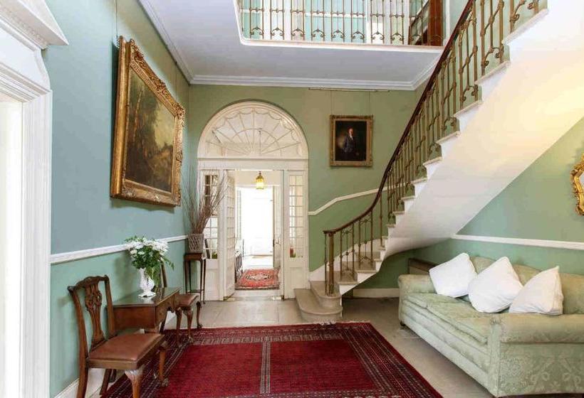 צימר Hollybank House