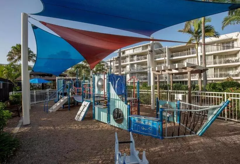 Отель Breakfree Alexandra Beach