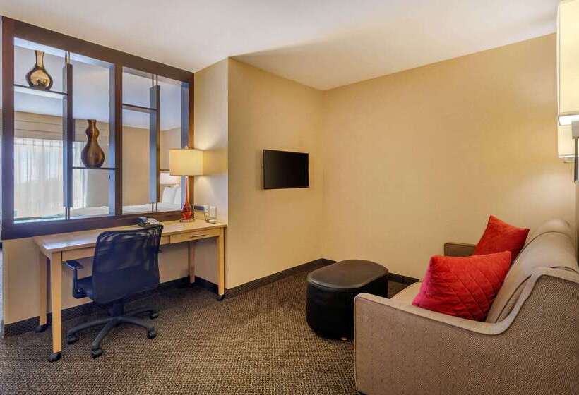 Cambria Hotel Ft Collins