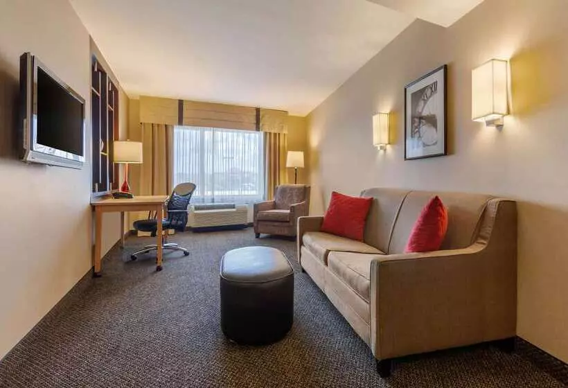 Cambria Hotel Ft Collins