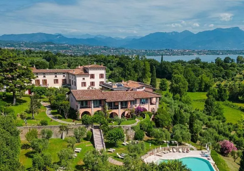 호텔 Castello Belvedere Apartments