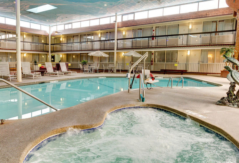 فندق Clarion Inn & Fundome - College Park