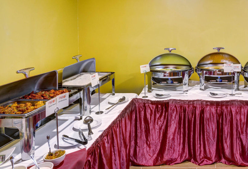 فندق Clarion Inn & Fundome - College Park