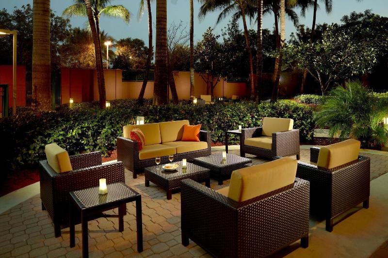 فندق Courtyard By Marriott Fort Lauderdale Weston