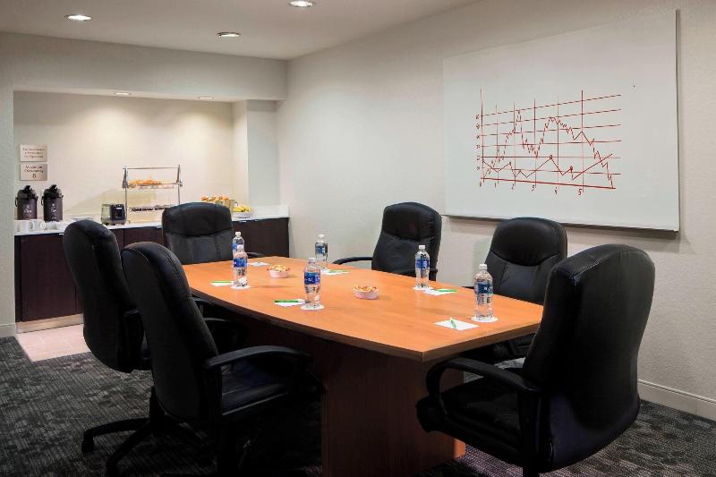 فندق Courtyard By Marriott Fort Lauderdale Weston