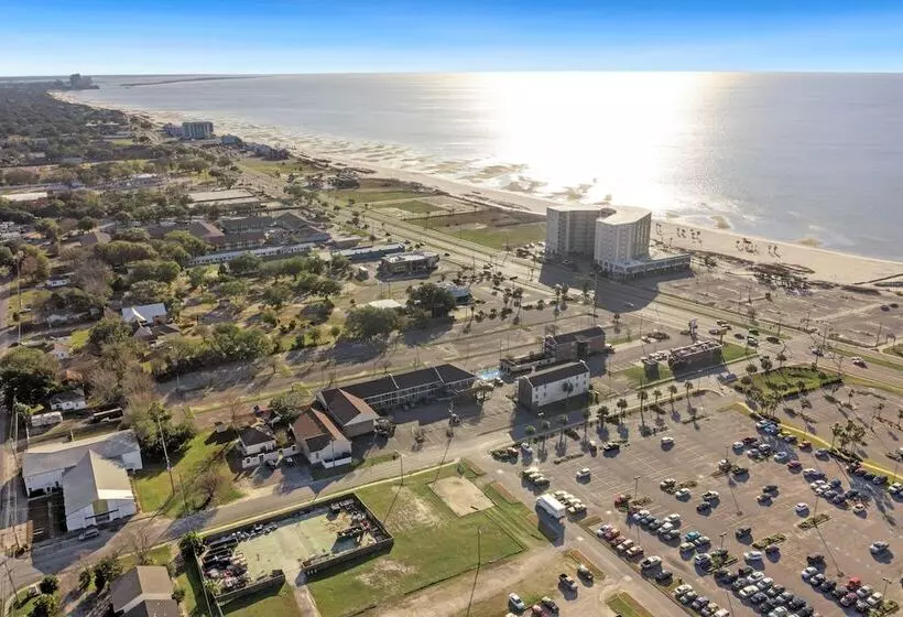 ホテル Edgewater Inn   Biloxi Beach