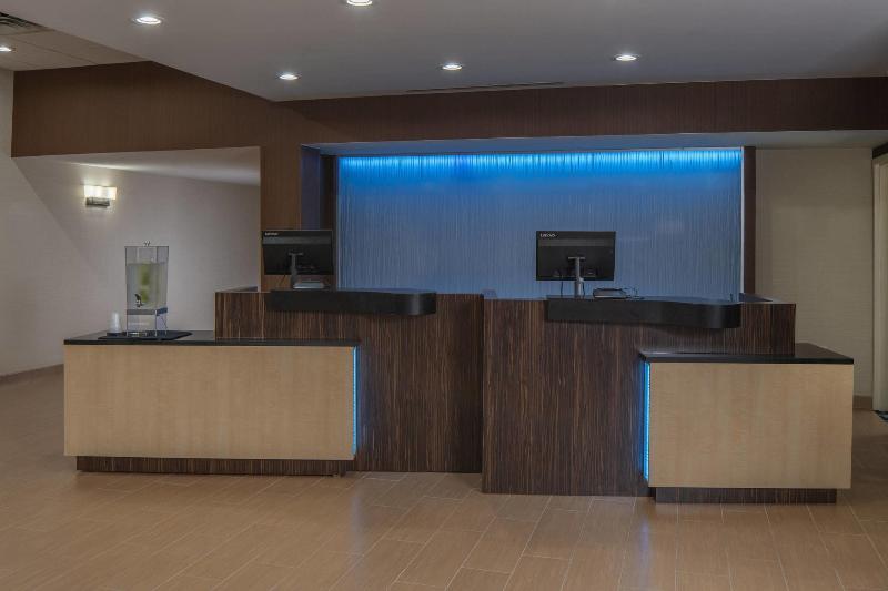 فندق Fairfield Inn & Suites By Marriott Batesville