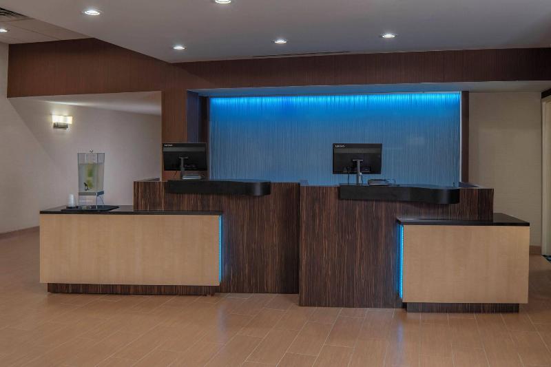 فندق Fairfield Inn & Suites By Marriott Batesville