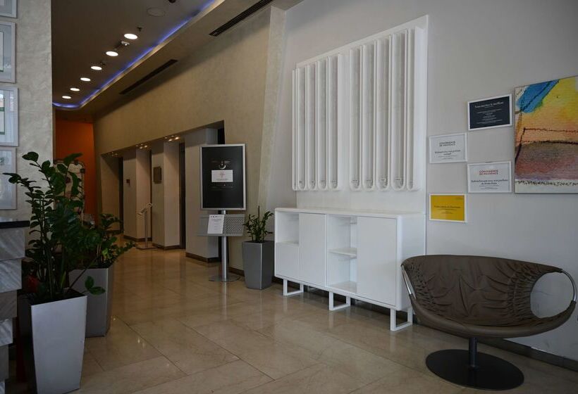 هتل Golden Tulip Zira Belgrade