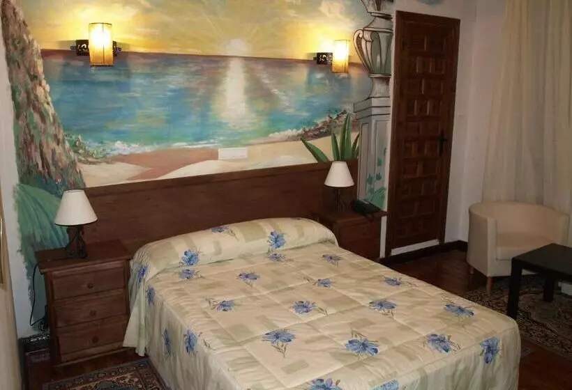 هتل Gran Posada La Mesnada