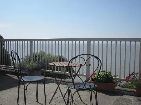 ホテル Highcliffe