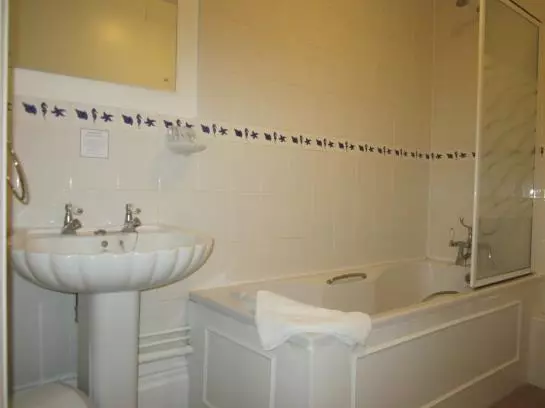 ホテル Highcliffe