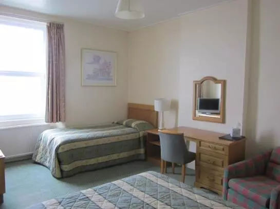 ホテル Highcliffe