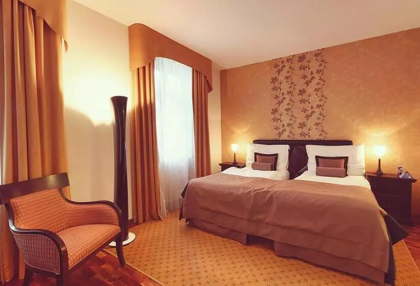 Skaritz Hotel & Residence