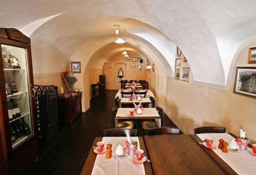 Skaritz Hotel & Residence