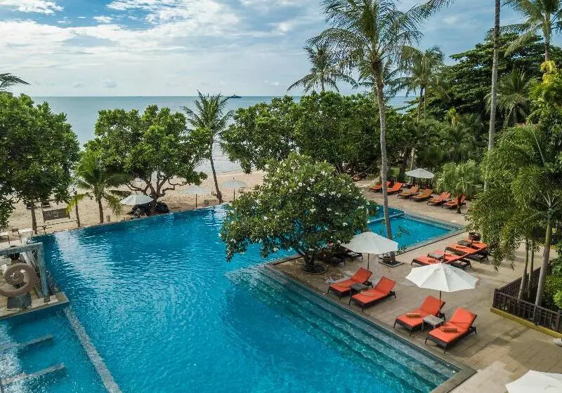 호텔 New Star Beach Resort