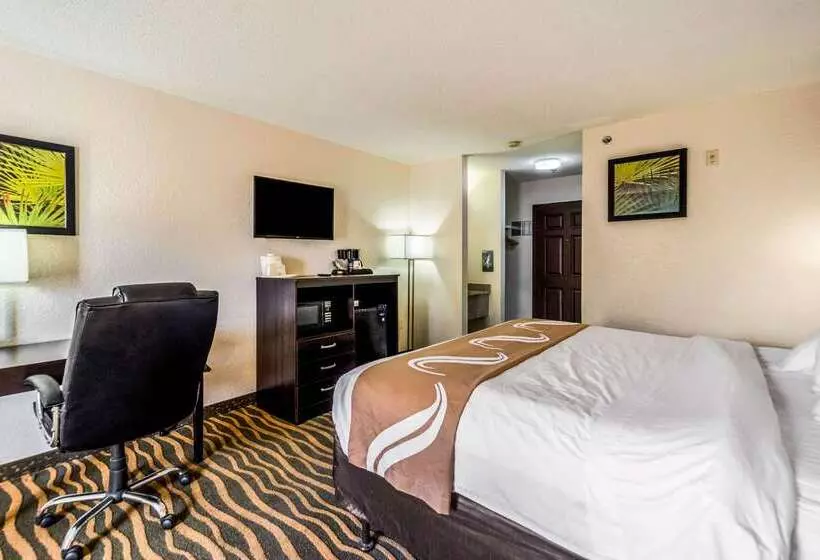 هتل Quality Inn Sarasota I75